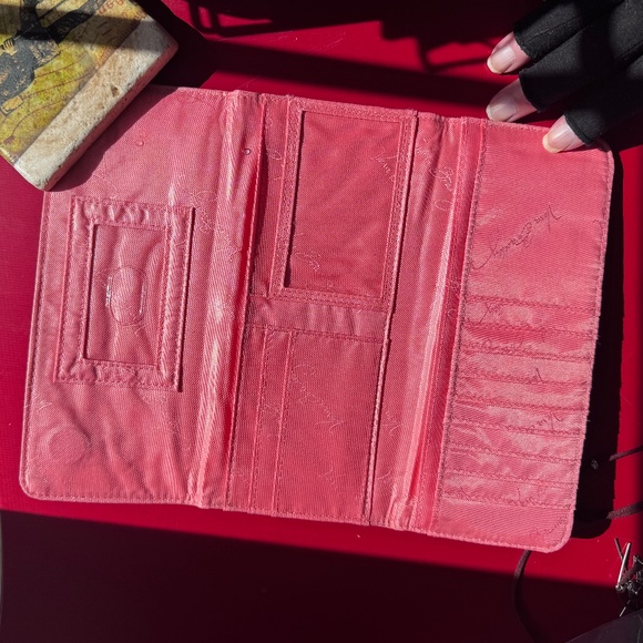 NWoT Vera Bradley Trifold Wallet, Pixie Confetti with Coral/Pink Trim - Picture 5 of 7